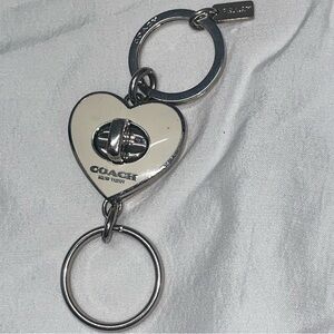 Bundle for @kenifer07 Coach Vintage Heart Turn-Lock Valet Key Chain